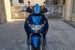 Beverly 250 blu notte