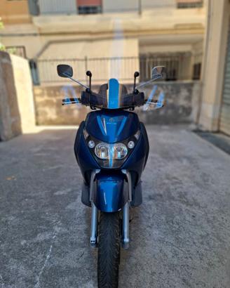 Beverly 250 blu notte