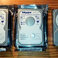 3 Hard Disk interni 3.5" 300GB+300GB+160GB + 2 ada