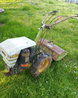 Trattore Ferrari 9cavalli 