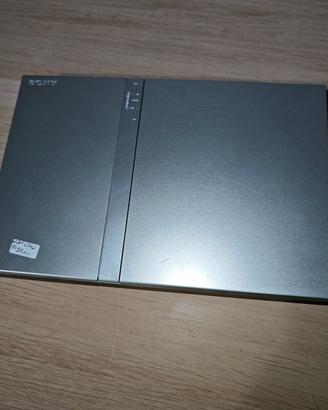 Console PS2 Slim di colore argento