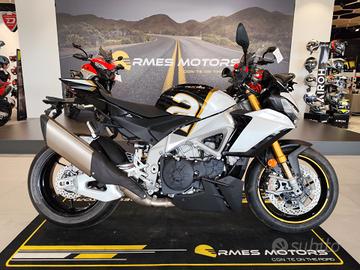 Aprilia Tuono V4 1100 Factory