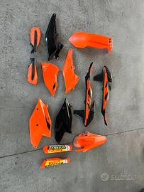 Pezzi / plastiche ktm 300 2017