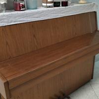 pianoforte a muro Bachmann