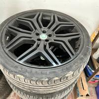 Gomme jaguar