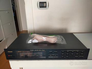 Radio sintonizzatore Teac T-X150