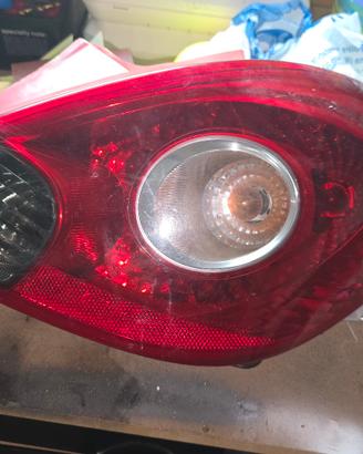 fanali posteriori dx e sx opel corsa 3p anno 2007
