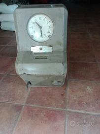 orologio timbra cartellini solari