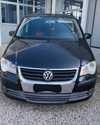 Volkswagen TOURAN 2.0 BENZINA METANO