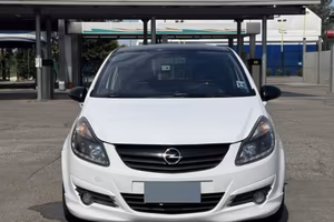 Opel corsa limited edition 2009