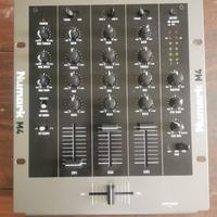 Mixer Numark M4