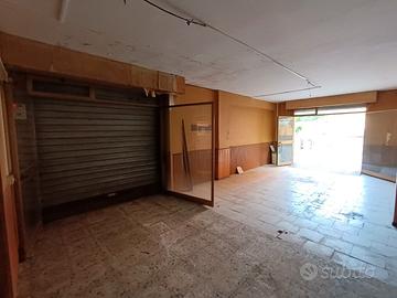 Locale Commerciale / Magazzino / Garage