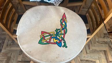 Bodhrán irlandese (tamburo a cornice)da restaurare