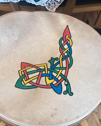 Bodhrán irlandese (tamburo a cornice)da restaurare