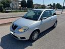 lancia-ypsilon-1-3-mjt-75-cv-argento-ok-neopatenta