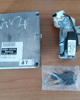 Toyota rav 4 II kit ECU   blocchetto e chiave 