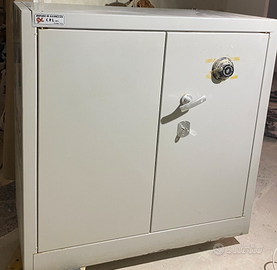 armadio di sicurezza blindato cpl srl in acciaio