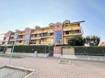 4 LOCALI A LA LOGGIA