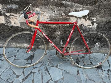 Bicicletta bianchi da corsa