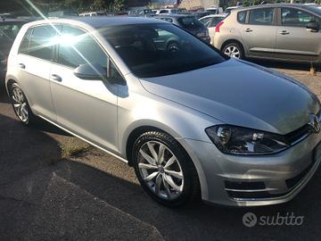 Volkswagen Golf 1.6 TDI 110 CV 5p. Highline BlueMo