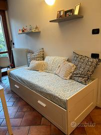 Divani a letto - benissimo condizione