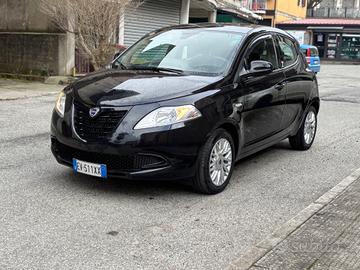 Lancia Ypsilon 1.3 MJT 16V 95 CV 5 porte S&S Elefa