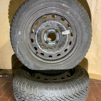 Pneumatici 175/65 R14 82 T + cerchi