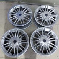 Cerchi in lega da 15 pollici per lancia y ecc