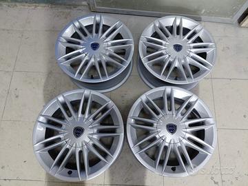 Cerchi in lega da 15 pollici per lancia y ecc