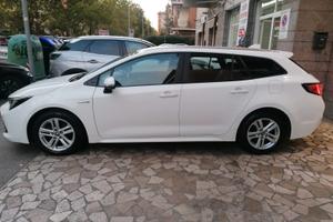 Toyota Corolla TS 1.8 Hybrid Business NO OBBL. FIN