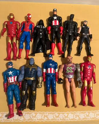 Lotto Action Figure 30 cm • Marvel Titan Hero