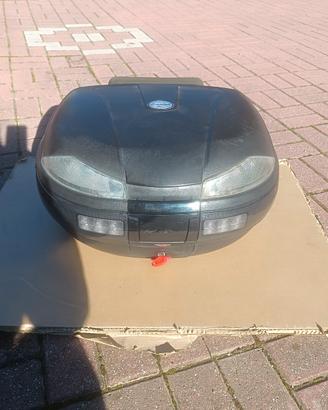 Baule  Kappa GIVI 53 kit luci + valigia interna