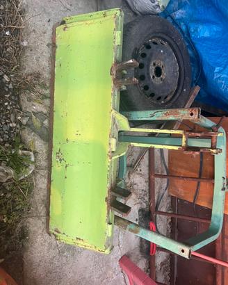 Lama da neve piccola