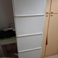 scarpiera in metallo bianca 5 ripianiben tenuta.