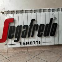 Insegna "Segafredo"