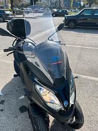 Piaggio Mp3 300 black Pat. B - GARANZIA UFFICIALE