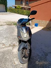 Ciclomotore Agility city 50