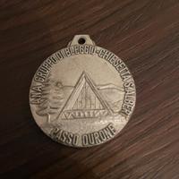 Vecchia medaglia dedicata ai caduti