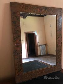 Specchio con cornice antica