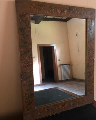 Specchio con cornice antica