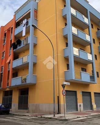 3 LOCALI A BARLETTA