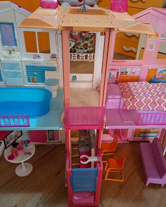 Barbie Casa delle bambole 3-Story Townhouse