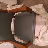 poltrona vintage legno massello ed ecopelle