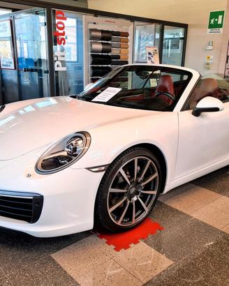 Porsche 911 991.2 Carrera Cabriolet