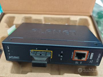 media converter Planet 10-100-1000 PoE+