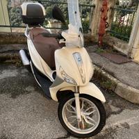 Piaggio Medley 125