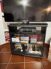 Mobile porta TV nero con ante in vetro