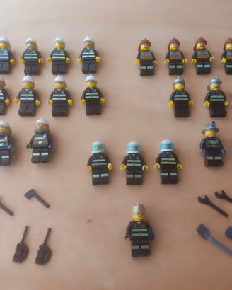 LEGO ORIGINALI 26 MINIFIGURE POMPIERI