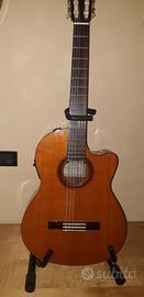 Chitarra Yamaha acustica/amplificata 