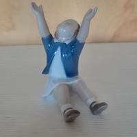 Royal Copenaghen Bambina con braccia alzate n°2324